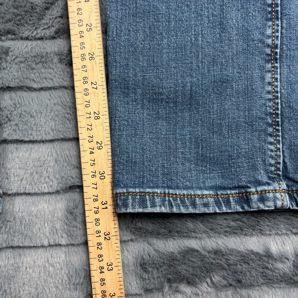 Wrangler Retro Slim Straight Jeans Mens 33x31 Medium Wash Blue Denim Pants 11594